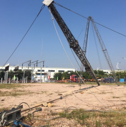 如何用鋁合金手扳葫蘆組立抱桿